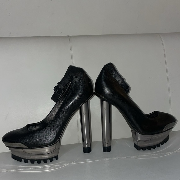 Vintage runway Calvin Klein Collection black leather heels silver metal platform - Picture 10 of 15